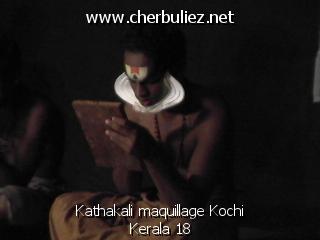 légende: Kathakali maquillage Kochi Kerala 18
qualityCode=raw
sizeCode=half

Données de l'image originale:
Taille originale: 133678 bytes
Heure de prise de vue: 2002:02:23 14:38:42
Largeur: 640
Hauteur: 480
